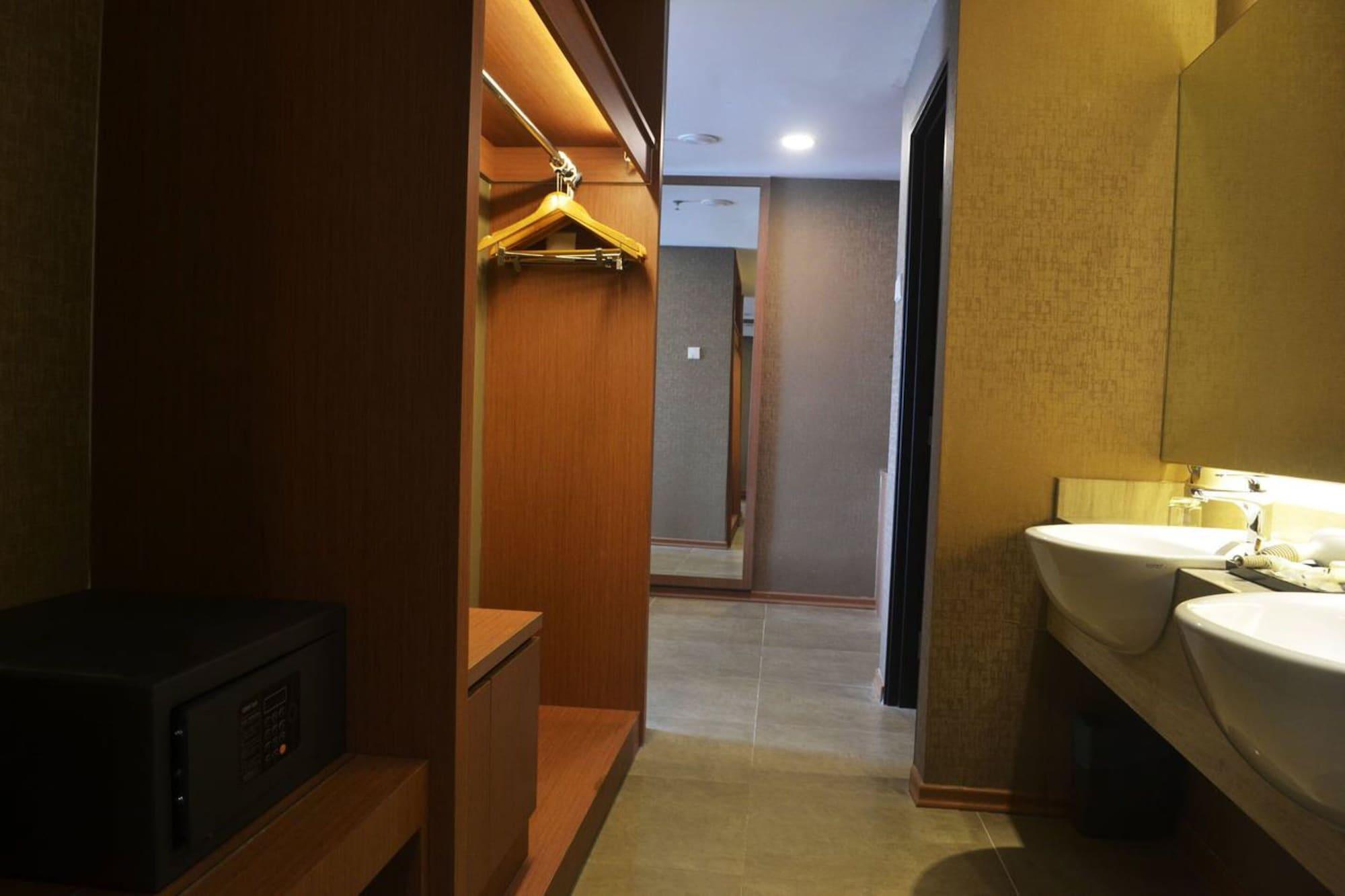 Millesime Hotel Johor Bahru Exterior photo